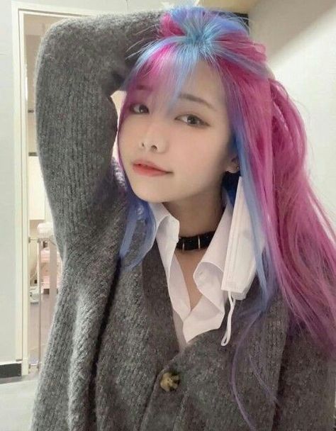 Colorful Hair Inspiration, Pink And Blue Hair, Rainbow Hair Color, Candy Hair, Dyed Hair Inspiration, Semi Permanent Hair Color, Pretty Hair Color, Summer Hair Color, Permanent Hair Color