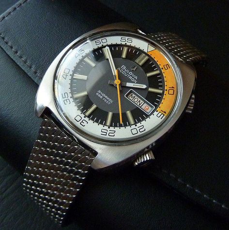 Bulova Accutron Vintage Dive Watches, Bulova Accutron, Bulova Watches, Tissot Watches, Affordable Watches, Amazing Watches, Armani Watches, Old Watches, Wrist Game