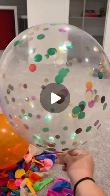 Britni V | Play Party Plan on Instagram: "The secret to perfect confetti balloons every time! 🎈 Follow along in 2024 for a year full of party hacks, games, food, and fun! I’m so excited!!! 🎉🤩❤️ #partyideas #lifehacks #partykids #partyinspiration #funideas #makelifefun #partyballoons #funlife" Confetti Balloon Hack, Balloon Hacks, Party Plan, Party Hacks, Confetti Balloons, Balloon Art, Holiday Birthday, Lets Celebrate, Party Inspiration