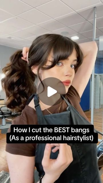 Styling Bangs Tutorial, Cut Bangs Tutorial, How To Cut Fringe, Flattering Bangs, Curtain Bangs Tutorial, Cut Own Hair, Growing Out Bangs, Hair Cut Guide, Front Bangs