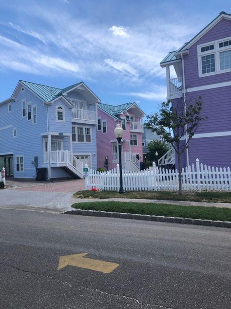 Beach Town Aesthetic, Bf Aesthetic, Long Beach Island New Jersey, Town Aesthetic, New Jersey Beaches, Nj Beaches, Summer Beach House, Cruel Summer, Long Beach Island