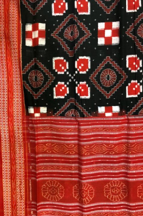 Black Handloom Double Ikat Sambalpuri Cotton Saree Sambalpuri Saree, Cotton Sarees Online, Trendy Sarees, Weaving Textiles, Ikat Fabric, Traditional Sarees, Pure Silk Sarees, Handloom Saree, Indian Sarees