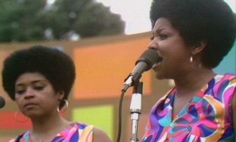 Black Woodstock 1969 The Staple Singers, Woodstock Photos, Mahalia Jackson, Woodstock 1969, Film Archive, Cultural Festival, Physical Features, Film Studies, Nina Simone