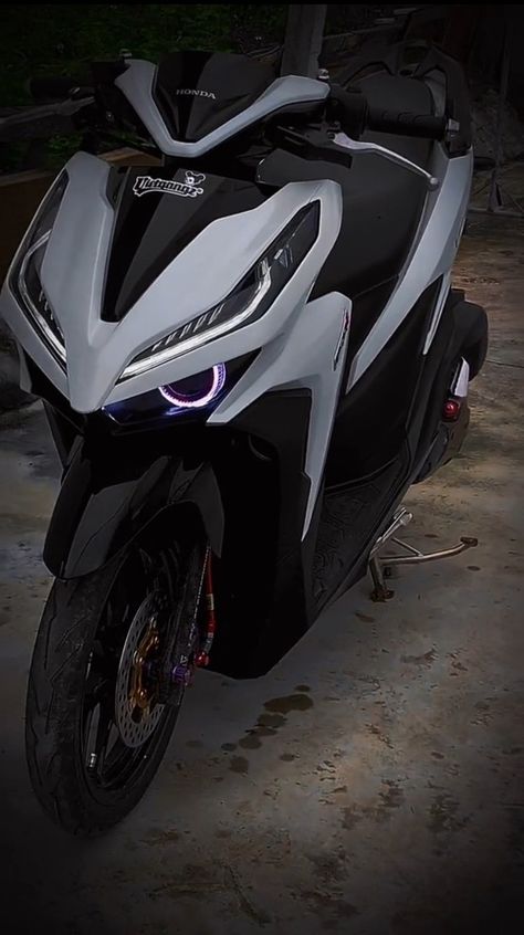 Wallpaper Vario, Vario Hedon, Honda Click 125 Modified, Journey Game, Couples Hidden Face Pics, Games Journey, Vario 150, Youtube Instagram, Sepeda Motor