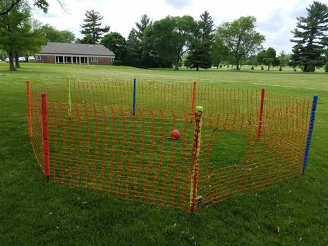 DIY Gaga ball pit Diy Gaga Ball Pit Portable, Gaga Ball Pit Diy, Diy Gaga Ball Pit, Soccer Backyard, Gaga Pit, Diy Ball Pit, Gaga Ball Pits, Life Size Games, Gaga Ball