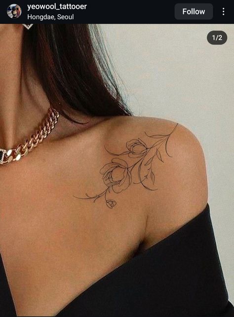 Female Back Shoulder Tattoos, Daffodil Tattoo Shoulder, Small Flower Shoulder Tattoo, Shoulder Bone Tattoos For Women, Fineline Shoulder Tattoo, Fine Line Shoulder Tattoos For Women, Flower Shoulder Cap Tattoo, Big Rib Tattoos For Women, Long Spine Tattoos For Women