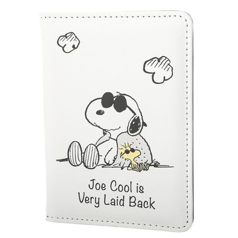 Showcase your love for the iconic Peanuts character with the Snoopy White and Black Passport Holder. This stylish and practical accessory features a sleek white and black design adorned with Snoopy, making it a delightful way to keep your passport secure and organized. Made from durable materials, it ensures your travel essentials are protected while adding a touch of fun to your journeys. Snoopy Wallet, Keychain Sewing, Snoopy Keychain, White And Black Design, Trending Handbags, Peanuts Characters, Joe Cool, Peanuts Snoopy, Black Design