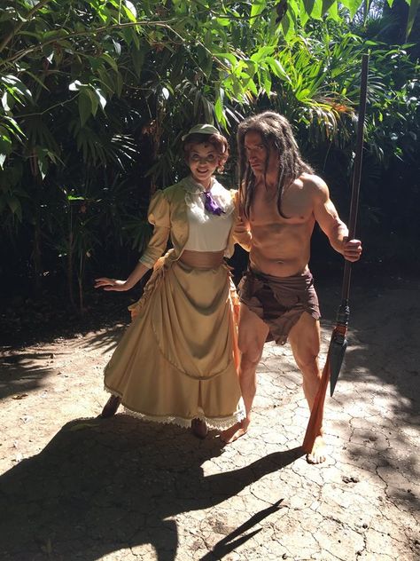 Jungle Costumes, Tarzan And Jane Costumes, Jane Costume, Tarzan Disney, Cosplay Couple, Couples Cosplay, Tarzan And Jane, Jane Porter, Awesome Cosplay