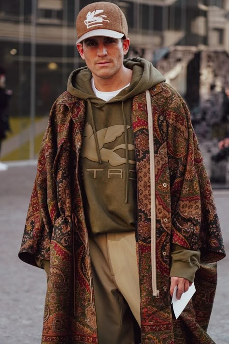 Hobo Fashion Men, Boho Aesthetic Outfit Men, Flamboyant Poses Male, Gypsycore Fashion Men, Witchy Men Fashion, Boho Fashion Men, Whimsigoth Men, Whimsigoth Outfits Men, Bohemian Style Winter