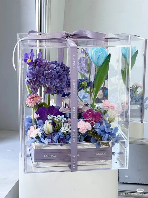 Luxury Flower Bouquets, Money Flowers, Flower Box Gift, Gift Wrapping Inspiration, Creative Birthday Gifts, Arch Decoration Wedding, Diy Gift Set, Flower Gift Ideas, Flower Business