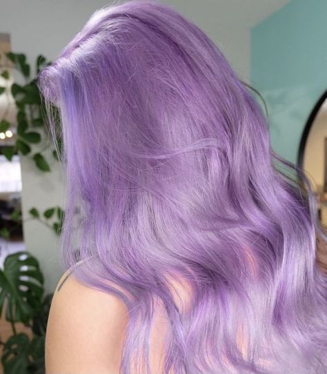 Purple Blonde Hair, Lilac Hair Color, Pastel Purple Hair, Lavender Hair Colors, Light Purple Hair, Temporary Hair Dye, Dyed Hair Purple, Lilac Hair, Dyed Hair Inspiration