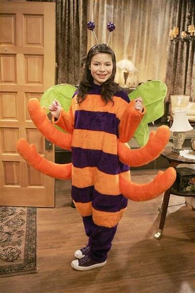 Icarly Actress, Old Nickelodeon Shows, Miranda Cosgrove Icarly, 2000s Tv Shows, Tv Photo, Game Shows, Sam & Cat, Talk Shows, Miranda Cosgrove