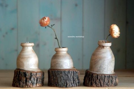 Turned Vase, Lathe Projects, Wooden Games, Wooden Vase, Wood Turning Projects, Vase Shapes, Mini Vase, Wood Carving Art, Wood Lathe