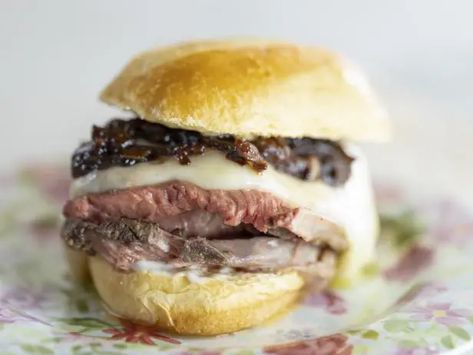 Pioneer Women Prime Rib Recipe, Prime Rib Sandwiches, Prime Rib Sliders Recipes, Shaved Prime Rib Sandwich, Pioneer Woman Prime Rib Sandwich, Prime Rib Dip Sandwich, Pioneer Woman Prime Rib, Prime Rib Melt Sandwich, Rib Sandwich Recipe