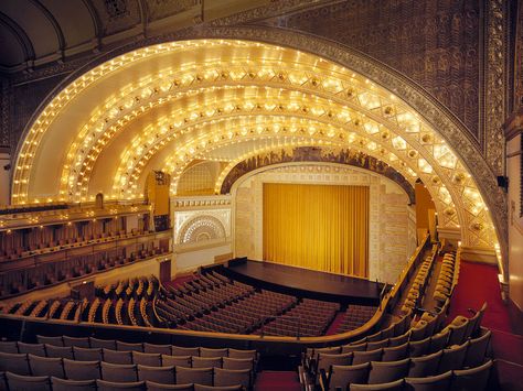 Auditorium Building, Chicago Illinois. 1889. Louis Sullivan and Dankmar Adler. Frank Lloyd Wright was a draftsman for this project. Roosevelt University, Louis Sullivan, Classic Novels, Chicago School, The Age Of Innocence, Chicago Architecture, The Windy City, Frank Lloyd Wright, Lloyd Wright