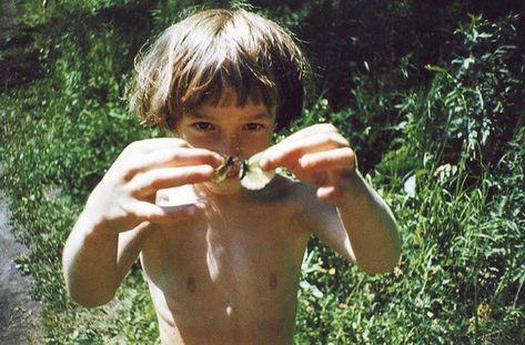 People Being People Photography, Little Boy Aesthetic, Boyhood Aesthetic, Boy Childhood, Child Aesthetic, Kid Aesthetic, Bran Stark, Cinema Art, Vintage Boy