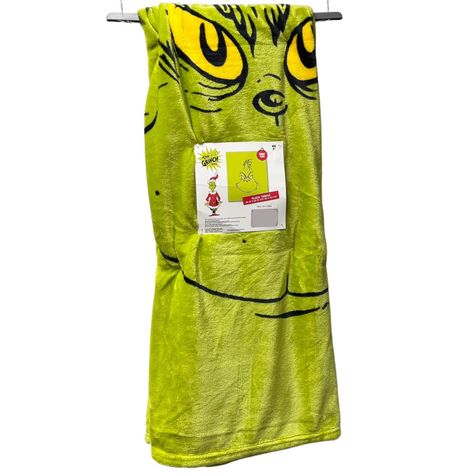 Brand New Dr. Seuss The Grinch Green Grinch Face Plush Throw Blanket 50” X 60” Be Sure To Check Out All Of My Grinch Items Smoke Free; Pet Free Grinch Bedroom, Grinch Room, Grinch Blanket, Grinch Gifts, Grinch Stuff, Dr Seuss The Grinch, Whoville Christmas, Camp Food, Grinch Who Stole Christmas