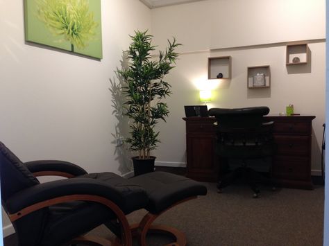 Hypnotherapy Room, Counselling Room, Massage Room Decor, Remedial Massage, Alexander Technique, Nutritional Therapy, Therapy Room, Massage Room, Alternative Therapies