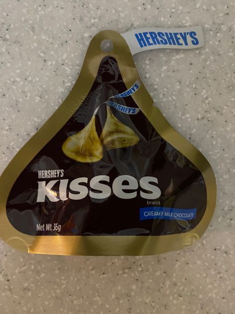 Paper Squishes, Coffee Shake, Hershey's Kisses, Kisses Chocolate, Baby Birthday Cakes, Hershey Chocolate, Hershey Kisses, Chocolate Lover, Baby Birthday