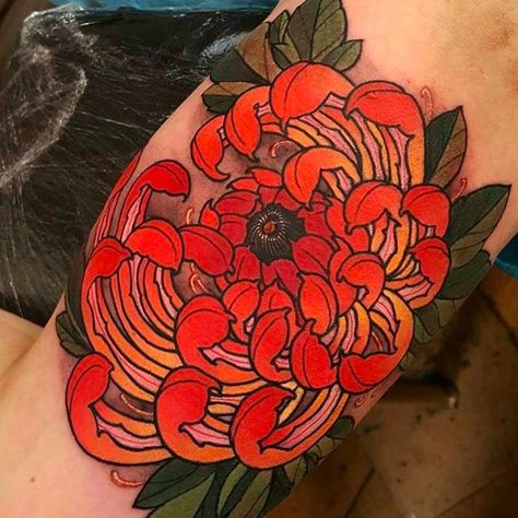 Japanese Chrysanthemum Tattoo, Crisantemo Tattoo, Flor Tattoo, Japanese Flower Tattoo, Japanese Chrysanthemum, Chrysanthemum Tattoo, Devil Tattoo, Tattoo Color, Fusion Ink