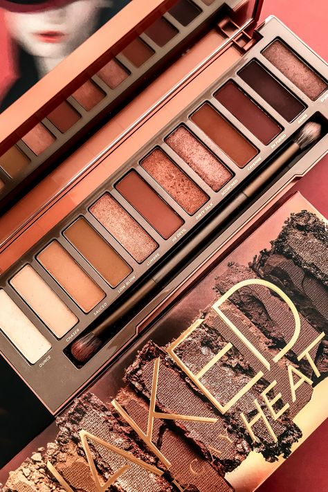 Warm earthy tones in the beautiful Urban Decay Naked heat palette Urban Decay Eyeshadow Palette, Smokey Eye Makeup Look, Bold Eye Makeup, Eye Makeup Looks, Smokey Eyeshadow, Neutral Eyes, Urban Decay Eyeshadow, Bold Eyes, Makeup Game