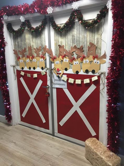 Santa's Workshop Classroom Door, North Pole Office Decor, Diy Reindeer Stable, Reindeer Stable Office Decorations, North Pole Christmas Decor Office, Santa's Post Office, Santas Workshop Office Decor, Santas Workshop Decor, Santa's House Decorations Ideas