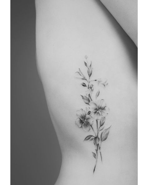 Pansy flowers for her first  pinch the screen to zoom in for detail Flower Woman Tattoo, Flower Tattoo Chest, Pansy Tattoo, Mandala Rose Tattoo, Realistic Flower Tattoo, Floral Back Tattoos, Flowers For Her, Rose Drawing Tattoo, Floral Thigh Tattoos