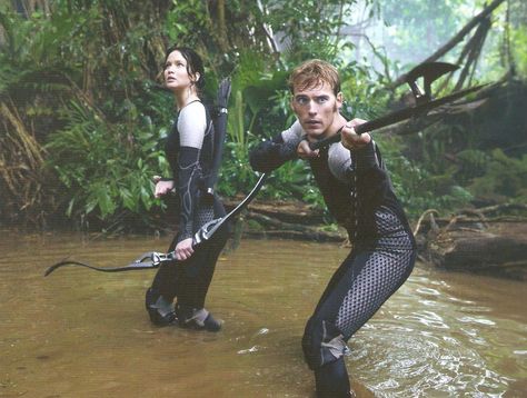 #Katniss and #Finnick in the arena #CatchingFire Lori Petty, Quarter Quell, Fire Movie, Mahershala Ali, Hunger Games Movies, I Volunteer As Tribute, Finnick Odair, Donald Sutherland, Katniss And Peeta