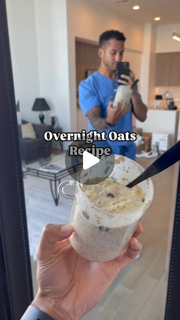 Michael O’Quinn, RDH | My go-to overnight oats recipe 🤌🏽 lmk how you guys like it 🙏🏽 The jars I’m using are in my Amazon storefront

1 cup - Old fashioned oats
1... | Instagram Morning Oats Recipes, Aesthetic Overnight Oats, Oats Recipes Overnight, Overnight Oats And Chia, Muesli Bowl, Muscle Meals, Morning Oats, Chia Overnight Oats, Overnight Oatmeal Recipes