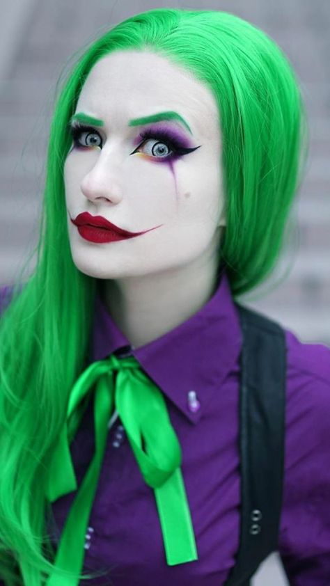 Diy Joker Costume, Joker Female, Female Joker Cosplay, Blue Astrid, Female Joker Costume, Poison Ivy Halloween Costume, Most Popular Halloween Costumes, Joker Halloween Costume, Female Joker