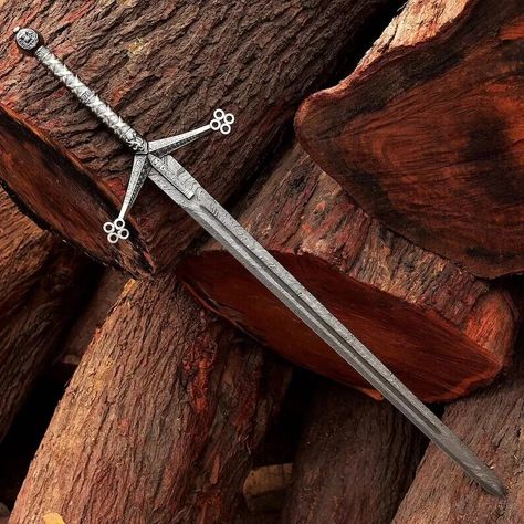 Valerian Steel Swords, Wedding Swords, Scottish Claymore, Viking Swords, Medieval Swords, Luxury Gifts For Men, Swords Medieval, Cool Swords, Mens Anniversary Gifts