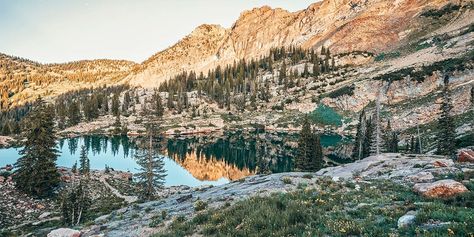 The 8 best hikes in Salt Lake City, from Ensign Peak to Cecret Lake to Bells Canyon! Waterfalls, mountains, and more hiking in and around Salt Lake City, Utah. Slc Utah, Great Salt Lake, Utah Hikes, Outdoor Paradise, Go Skiing, Bustling City, Mountain Ranges, Hiking Guide, Park City Utah