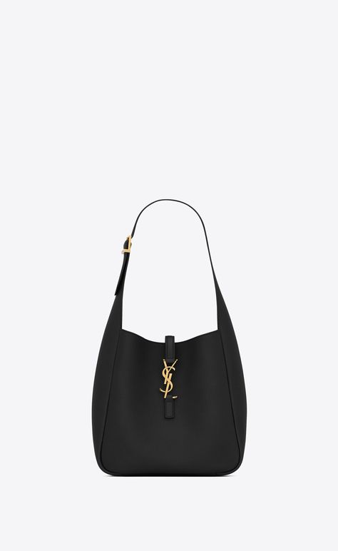 LE 5 À 7 SOFT SMALL IN SMOOTH LEATHER | Saint Laurent | YSL.com Saint Laurent Tote, Handbags Collection, Rose Bag, Saint Laurent Handbags, Handbags For Women, Diy Halloween, Small Leather Goods, Chain Bags, Hobo Bag