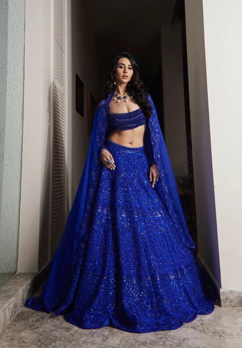 qivii Sangeet Outfit Bridal, Lehnga Style, Sangeet Dress, Sangeet Look, Royal Blue Lehenga, Sharara Design, Floral Dupatta, Bustier Blouse, Embroidered Bustier