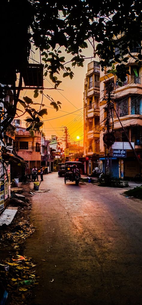 BB Street, Hindmotor, West Bengal West Bengal Photography, Indian Streets Aesthetic, West Bengal Aesthetic, Bengal Aesthetic, Indian Street Photography, Insta Gif, Spider Theme, Bengali Culture, Street Image