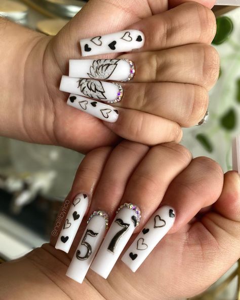 𝒩𝒜𝐼𝐿𝒮𝐵𝒴𝑅𝐼𝒞𝒪 on Instagram: “In loving memory of her mom ♡ felt so honored to do this set ♡☁️☁️ • • Follow me for more : @nailsbyrico / @vvanessa.rico♡ •…” Loving Memory, In Loving Memory, Follow Me, Felt, Nails, On Instagram, Quick Saves, Instagram