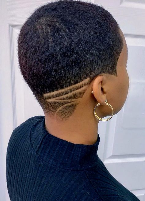 Short Haircuts With Designs For Black Women, Women Fades With Designs, Short Hair Designs For Black Women, Low Fade Black Woman, Shaved Hair Women Black, Shaved Black Women Hairstyles, Low Fade Haircut Women Black, Low Cut Hair Black Women Designs, Short Fades For Black Women