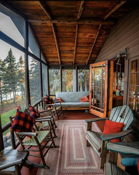 Rustic Porch Ideas, Enclosed Porches, Rustic Porch, Lots Of Windows, Cabin Living, Cabin Style, Cabin In The Woods, Porch Design, Cabin Life