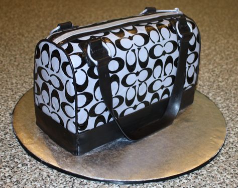 Coach Purse Cakes, Purse Cakes, Handbag Cakes, Purse Cake, Cake Wrecks, Handbag Cake, Unique Cakes, Special Cake, Fancy Cakes