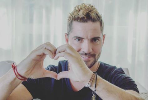 David Bisbal en los conciertos gratuitos de las Fiestas del Pilar 2017 New Cut, Ricky Martin, Pop Singers, The Live, Cool Style, The Voice, Breaking News, Entertainment, Sports