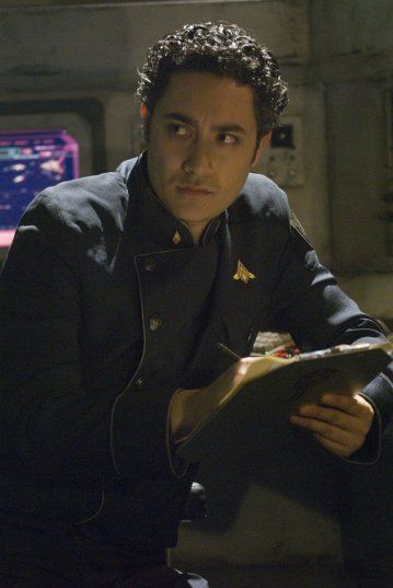 Pictures & Photos of Alessandro Juliani - IMDb Battlestar Galactica 2004, Battlestar Galactica 1978, College Motivation, Battlestar Galactica, Period Costumes, Smallville, Picture Photo, Costume Party, Pose Reference