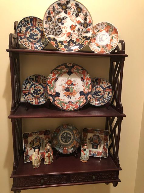 How To Display Herend Figurines, Herend Figurines Display, Herend Figurine Collection, Paintings Of Herend Figurines, Southern Traditional, Imari Porcelain, Plate Wall Decor, Vintage Dishware, Bookcase Styling