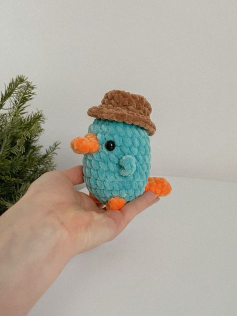 Cutest Crochet Creations, Easy Crochet Animals, Confection Au Crochet, Animal Crochet, Crochet Design Pattern, Kawaii Crochet, Beginner Crochet Projects, Crochet Simple, Fun Crochet Projects