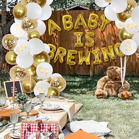 Beer Gender Reveal Ideas, Pizza And Beer Baby Shower Ideas, Brewery Baby Shower Decorations, Pregger Kegger Decorations, A Baby Is Brewing Baby Shower Ideas Beer, Baby And Brews Shower Ideas, Diaper Keg Party Ideas, Beer And Baby Shower Ideas, Diaper Party Decorations