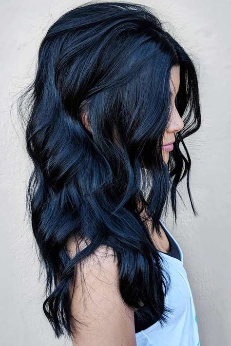 Black Long Waves #haircuts #faceshape ❤ There are a ton of cute haircuts for heart shaped faces to choose from. Girls with heart shaped faces are truly blessed. Check out these popular looks. #lovehairstyles #hair #hairstyles #haircuts Haircuts For Heart Shaped Faces, Black Hair Layers, Gorgeous Haircuts, Midnight Blue Hair, Heart Shaped Faces, Blue Black Hair Color, Blue Black Hair, Dark Blue Hair, Face Shape Hairstyles