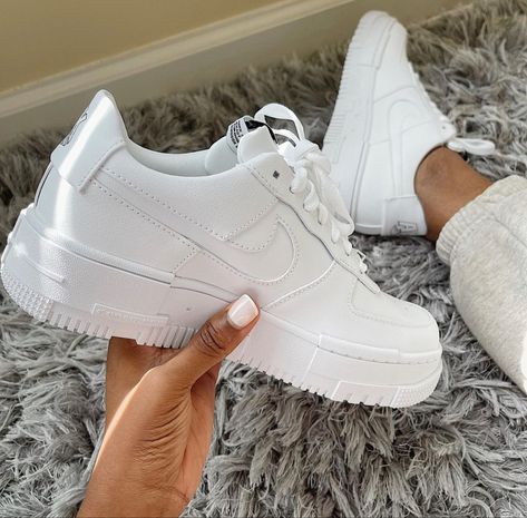 Nike Air Force Pixel, Air Force Pixel, Aesthetic Hypebeast, Air Force 1 Pixel, Cold As Ice, 1 Pixel, Nike Airforce 1, London Style, Tenis Nike