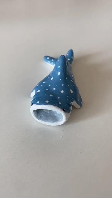 Shark Craft, Sculpture Art Clay, Pinterest Diy Crafts, Clay Diy Projects, Clay Crafts Air Dry, Cardboard Art, Pottery Crafts, Ceramics Pottery Art, Cute Clay