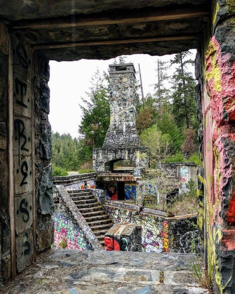 A Promising BC Resort Is Now A Creepy Ruin Hidden In The Forest Sooke Potholes, Sooke Bc, Travel Bc, Travel Vancouver Island, Victoria Vancouver Island, Alberta Travel, Vancouver Travel, Canadian Travel, Mary Ann