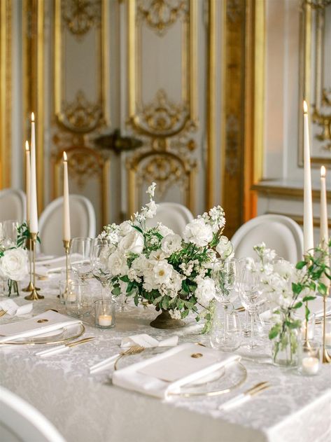 European Wedding Table Setting, European Tablescape, Parisian Style Wedding Decor, European Wedding Florals, European Summer Wedding, Champagne Floral Centerpiece, French Chateau Wedding Flowers, Classic Elegant Wedding, Total White