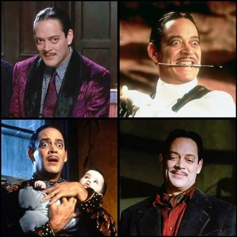 Remembering the birthday of Raúl Juliá (March 9, 1940 - October 24, 1994), who played Gomez in 'The Addams Family' (1991) and 'Addams Family Values' (1993). Wanda Addams, Gomez Addams Family, Gomez Morticia, Raul Julia, Morticia And Gomez Addams, Addams Family Movie, Addams Familie, Addams Family Values, Charles Addams